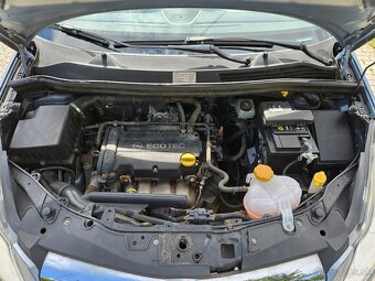 Opel Corsa 1.2 benzin klima kamera 5 dverí servisná kniha - 18