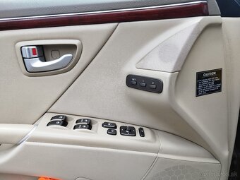 Hyundai Grandeur 2.2 CRDi r.v.2010 - 18