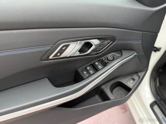 BMW M340i XDrive Touring 2020 - 18
