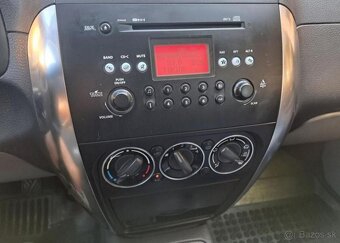 Suzuki SX4 1,9 DDiS GLX nafta manuál 88 kw - 18