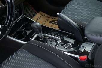 Mitsubishi Outlander 2.0 MIVEC LPG ,A/T, 4x4,7.Miest - 18