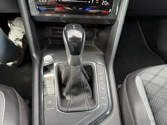 VW Tiguan R-Line 2:0 TDI DSG - 18