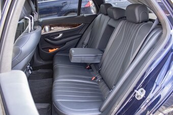 Mercedes E trieda Kombi 400d 4matic /aj na splátky/ - 18