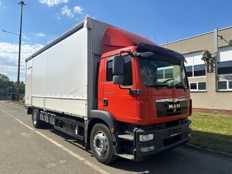 MAN TGM 18.290 se shrnovací plachtou a čelem - 18