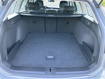 Volkswagen Passat Variant 2.0 TDI EVO Business DSG - 18