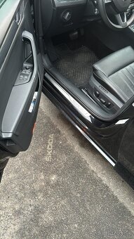 Škoda Superb Premium 2.0TDI 140KW 4x4 - 18