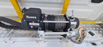 Odtahový špeciál Iveco Daily - 18