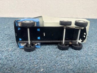 Staré autíčka - 18