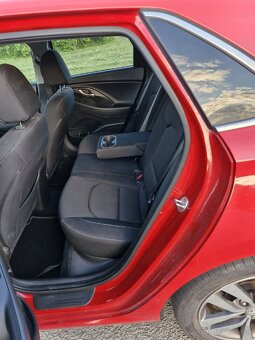 Hyundai i30 1.4 Family odpočet DPH - 18