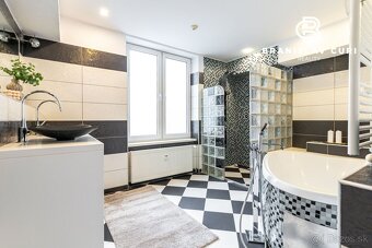 REZERVOVANÉ - Priestranný 4-izbový byt v centre Košíc na Kom - 18