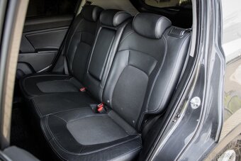 Kia Sportage 2.0 CRDi 4WD / AJ NA SPLÁTKY / - 18