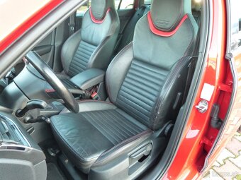 Škoda Octavia Combi 2.0 TDI DPF RS - 18