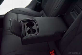 Superb Combi 2.0 TDI Laurin&Klement DSG, FullLED, Panorama - 18