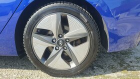 Hyundai Ioniq Premium HEV 2020 - 18
