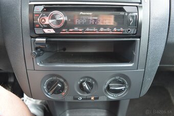 ŠKODA FABIA 1,4 16V 55kW ELEGANCE 157501km klíma - 18