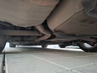 AUDI A4 B8 AVANT 2.0 TDI CR LED - 18