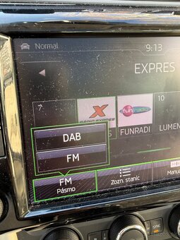 SKODA Superb 2.0 TDI 4x4 LAURIN & KLEMENT - 18