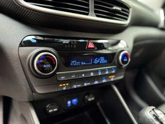 HYUNDAI TUCSON 1.6 GDI 97kW / 1.MAJITEĽ / SK AUTO / NEBÚRANÉ - 18