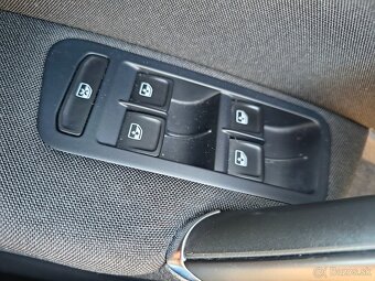 Volkswagen Golf 7 Variant 1.6 TDI - 18