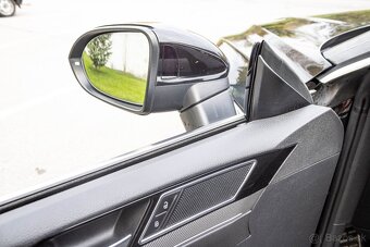 Volkswagen Arteon 2.0 TDI SCR BMT 240k R-Line 4Motion DSG - 18