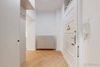 EXKLUZÍVNE 2-izb zrekonštruovaný byt STARÉ MESTO - 18