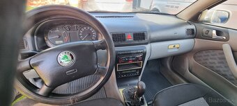 Škoda Octavia 1 - 18