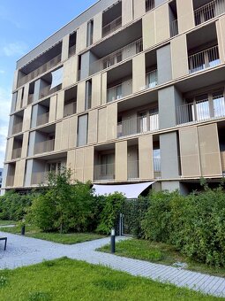 Moderný 2-izbový s predzáhradkou a park miestom - 18