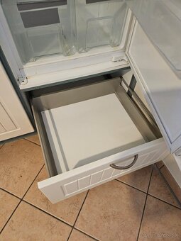 Masívna kuchynská linka z Nemecka so spotrebičmi - 18