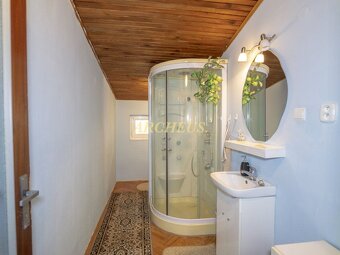 ÚTULNÝ RODINNÝ DOM S GARÁŽOU, POZEMOK 781m2, SVIDNÍK - 18