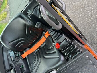 Minibagr VOLVO EC15e pouze 710mth / hyd.svahovka + podkopy - 18