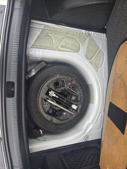 Škoda Rapid Spaceback 1.4 TSI - 18