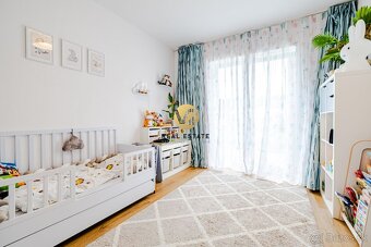 Novostavba – Kompletne zariadený rodinný dom s modernými tec - 18