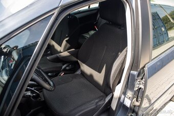 Citroën C4 Picasso 1.6 HDi 16V 112k Attraction - 7 miestne - 18