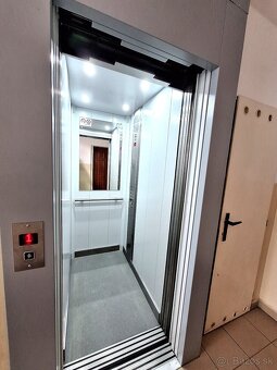 FURČA- Priestr. 3 izb. "PRAŽSKÝ" byt, spolu 77 m2, 6m lodž - 18