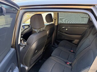 Kia Carens 1.6GDi ORIG.KM - SERVIS 2018/10 - 18