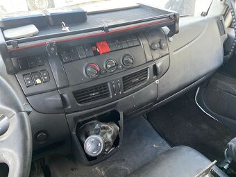 Iveco Eurocargo 120E22, Euro 5, čelo - 18