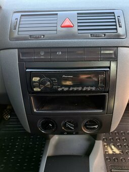 Škoda fabia 1.4 - 18