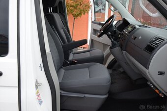 Volkswagen T5 Transporter Shuttle 2.0 TDI - 18