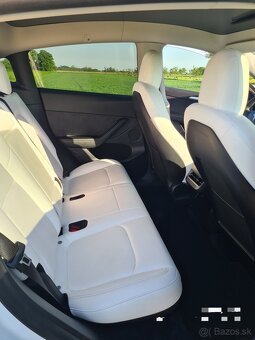 Tesla Model Y - 18