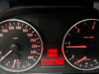 BMW e91 320d - 18
