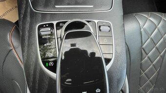 Mercedes-Benz CLS Kupé 400d AMG 4-matic A9 250kW - 18