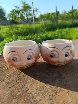 Starožitné hrnčeky - 18