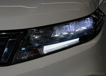 Suzuki Vitara 1,5 DualJet Hybrid 6AGS PREMIU hybridní - 18