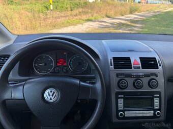 Volkswagen Touran 1.9 TDi 7-miestne Facelift - 18