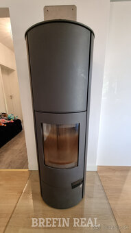 ZNÍŽENÁ CENA za SUPER 6 izb. RD 202 m2, pozemok 700 m2, bazé - 18