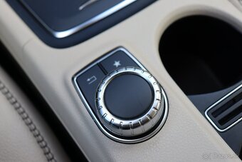 Mercedes-Benz GLA 200 d 4MATIC A/T - 18
