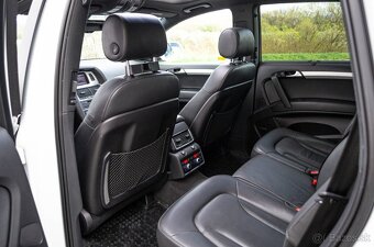 Audi Q7 3.0 Turbo Benzín Quattro 7Miest - 18