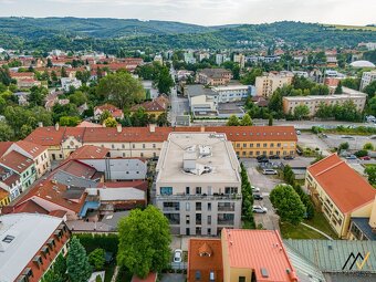 4 IZBOVÝ BYT PREŠOV, ULICA BAŠTOVÁ - 18
