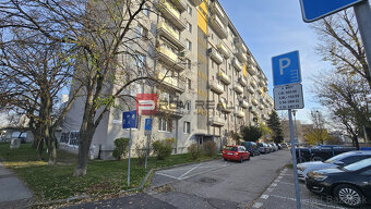 Na predaj 3 izbový byt vo vyhľadávanej lokalite Ružinova - 18