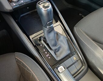 Škoda Scala 1.5 TSI Joy DSG - 18